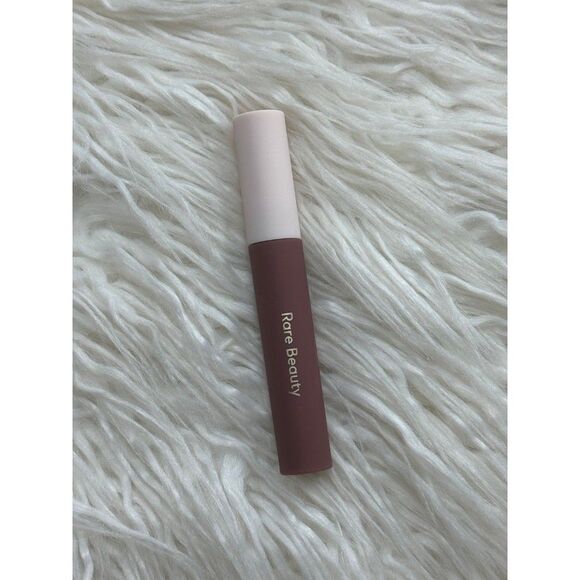 Rare Beauty by Selena Gomez Lip Souffle Matte Cream Lipstick Fearless - Picture 6 of 11